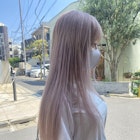 ホワイトグレージュにほんのりピンクをプラス♪