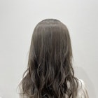 オリーブグレージュ