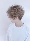 ホワイトグレージュ♪パーマ風ショート