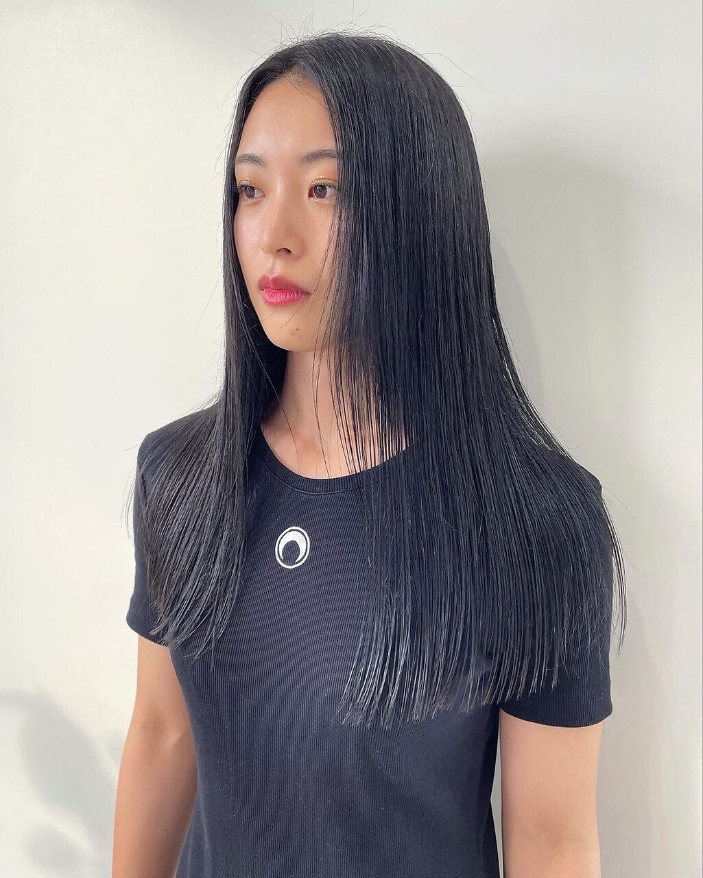 ネイビー＋ぷつっとストレートロング