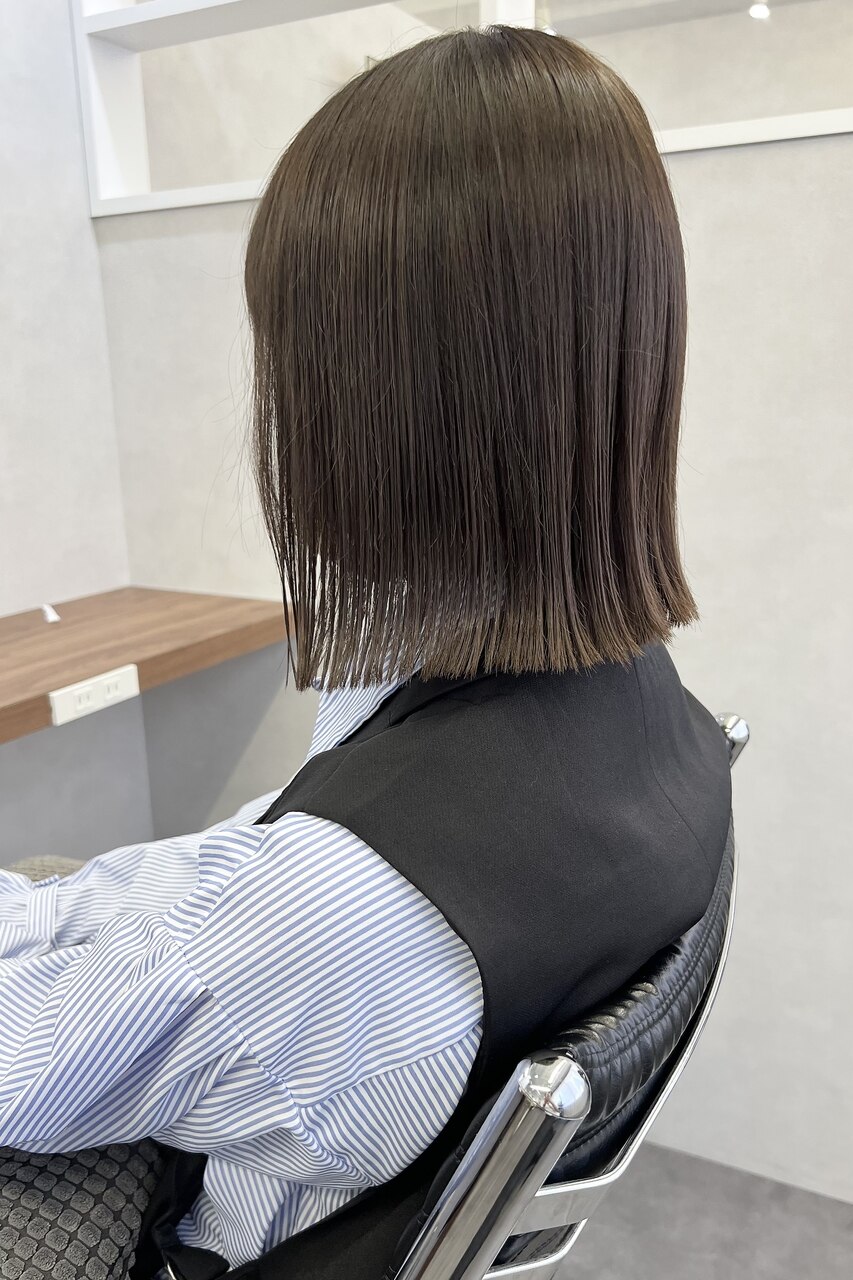＊切りっぱなしストレートボブ＊