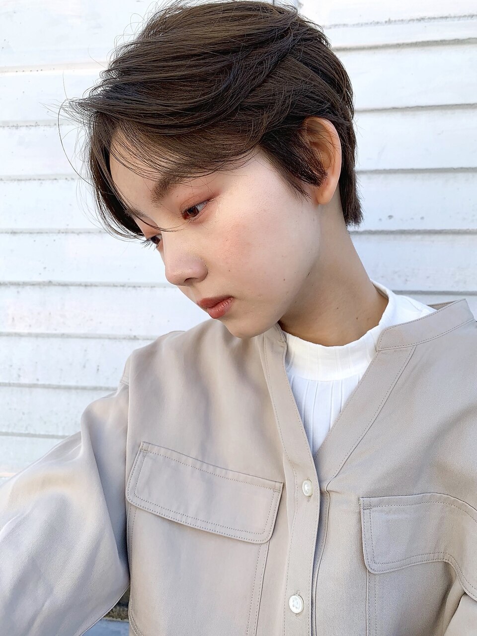 大人可愛い　かき上げ　ハンサムショート