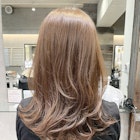 韓国ヘア くびれヘア くびれミディ ミルクティーブラウンM84