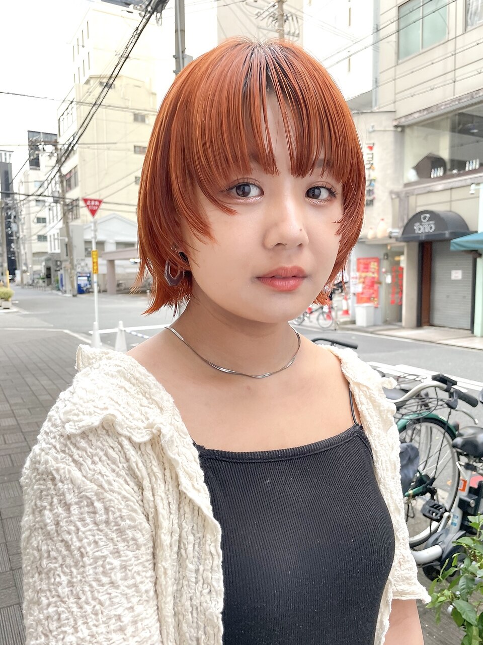 【CAF 照下 ビタミンオレンジ×切りっぱなしボブウルフ】
