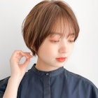 小顔カットこなれミディ美髪セクションカラーペールベージュ