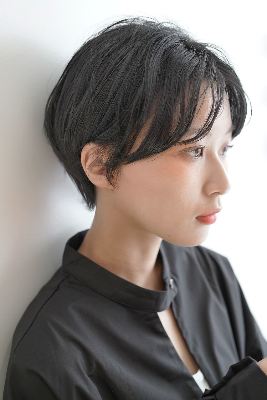 大人可愛い20代30代40代暗髪丸みベリーショート◎