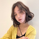 コテ巻きっぽいパーマ×グレージュで可愛すぎる時短ヘア♪20代