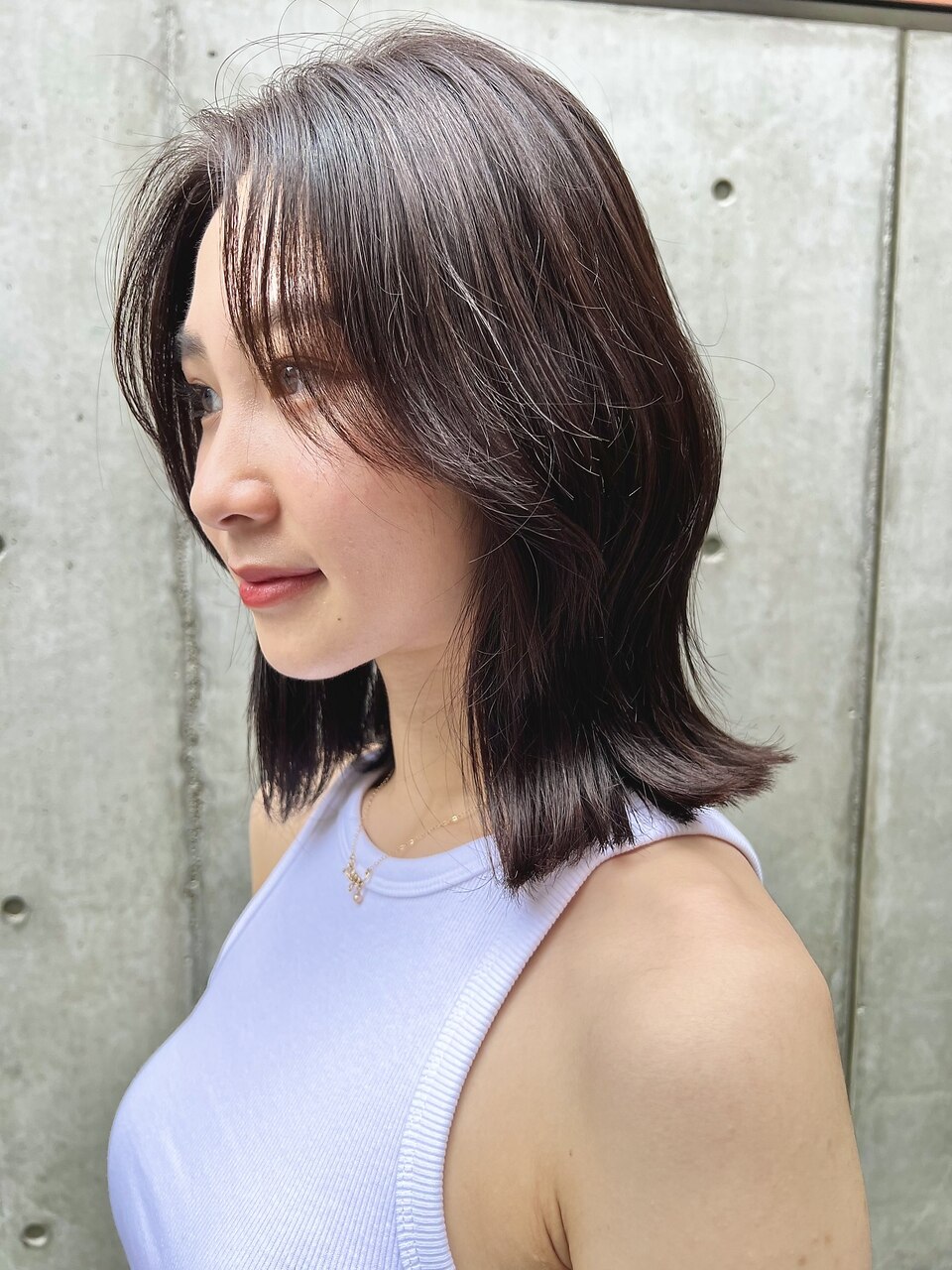 透け感が可愛い！外はね×ヘルシーミディ