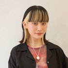 前髪重めのインナーカラースタイル