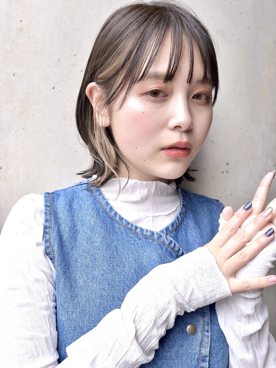 伸ばしてる人におススメ☆インナーカラー外ハネボブ☆