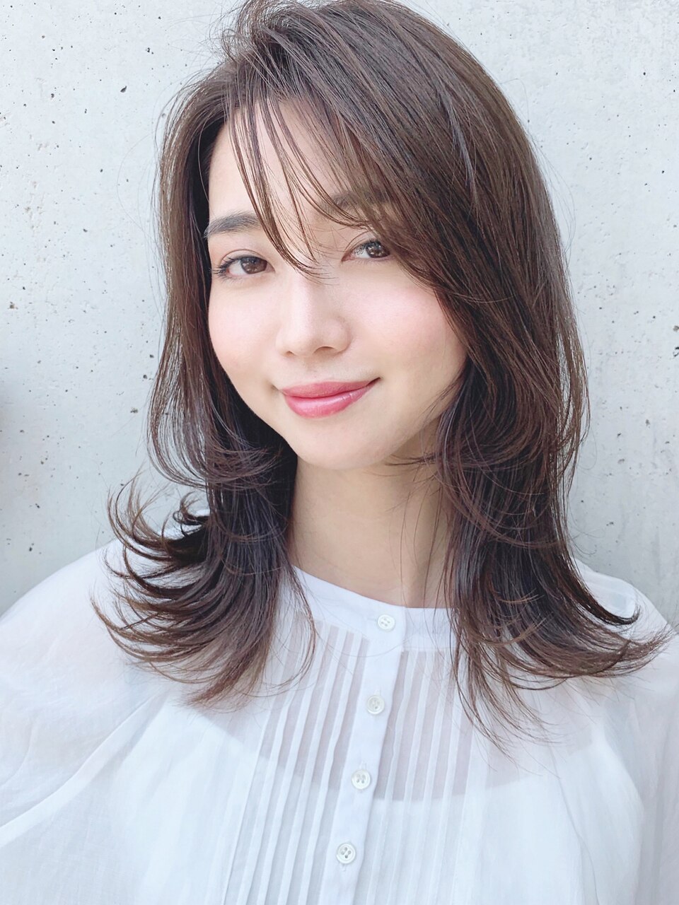 大人可愛いふんわりウルフレイヤー