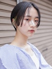 大人可愛い20代30代40代黒髪前下がりひし形小顔ボブ丸みショート