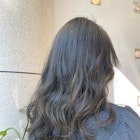 セミロングレイヤー・艶ブルージュ
