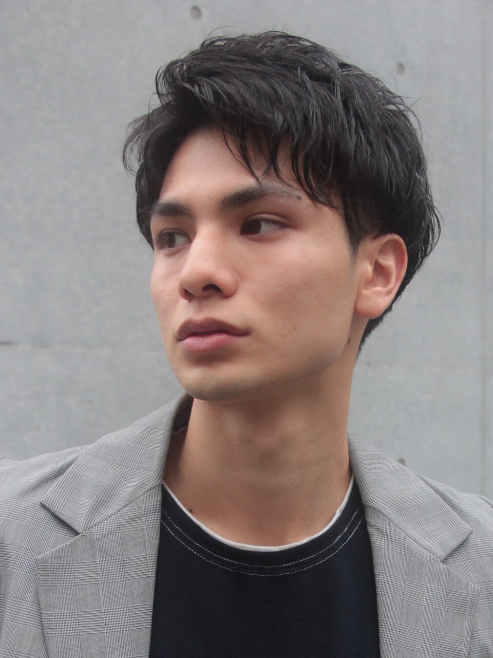 アップバングかき上げビジネス　ツーブロックショート