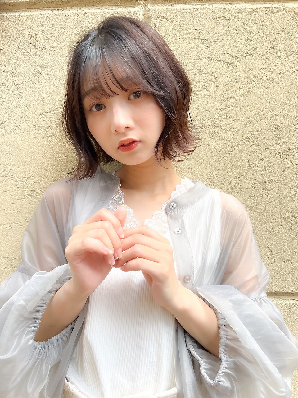 丸顔に似合う髪型は お悩み解消ポイントとレングス別ヘアカタログ ホットペッパービューティーマガジン 丸顔に似合う髪型は お悩み解消ポイントとレングス別ヘアカタログ ホットペッパービューティーマガジン