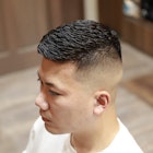 <理容室><バーバー>アイロンパーマバーバーカットフェード