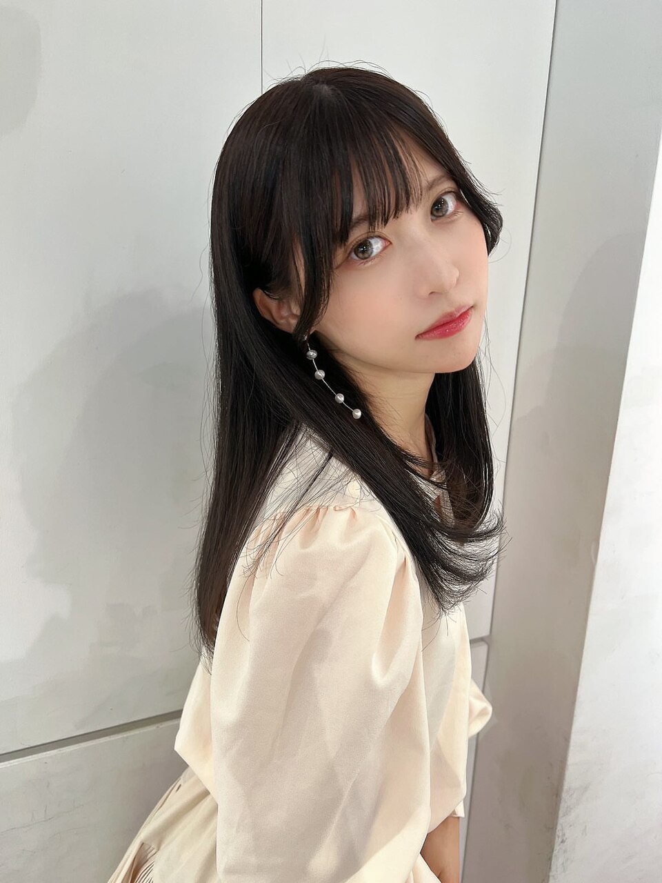 韓国ヘアー/大人ガーリーダークアッシュ/ワンホン顔回りレイヤー