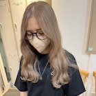 ミルクティーベージュ