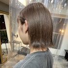 ミルクティーブラウンとぱつっとボブ