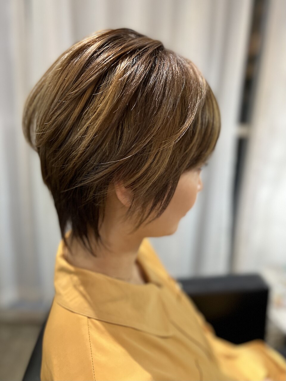 30代40代50代大人可愛いボブウルフナチュラルウルフ白髪ぼかし
