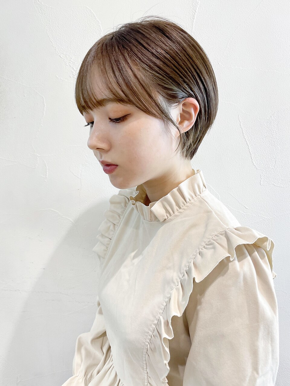 丸みショート_グレージュカラーボブウルフココアベージュ_9048