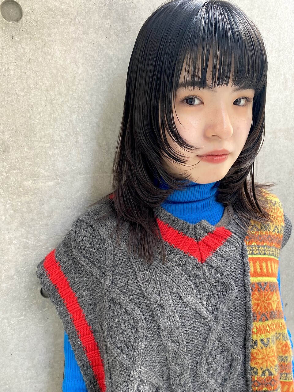 【田島あきら】アッシュブラック×顔まわりウルフヘア