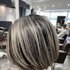 シャドールーツ×ベージュ