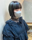 グリーンカラー　ハイライト　ミニボブ　ワイドバング