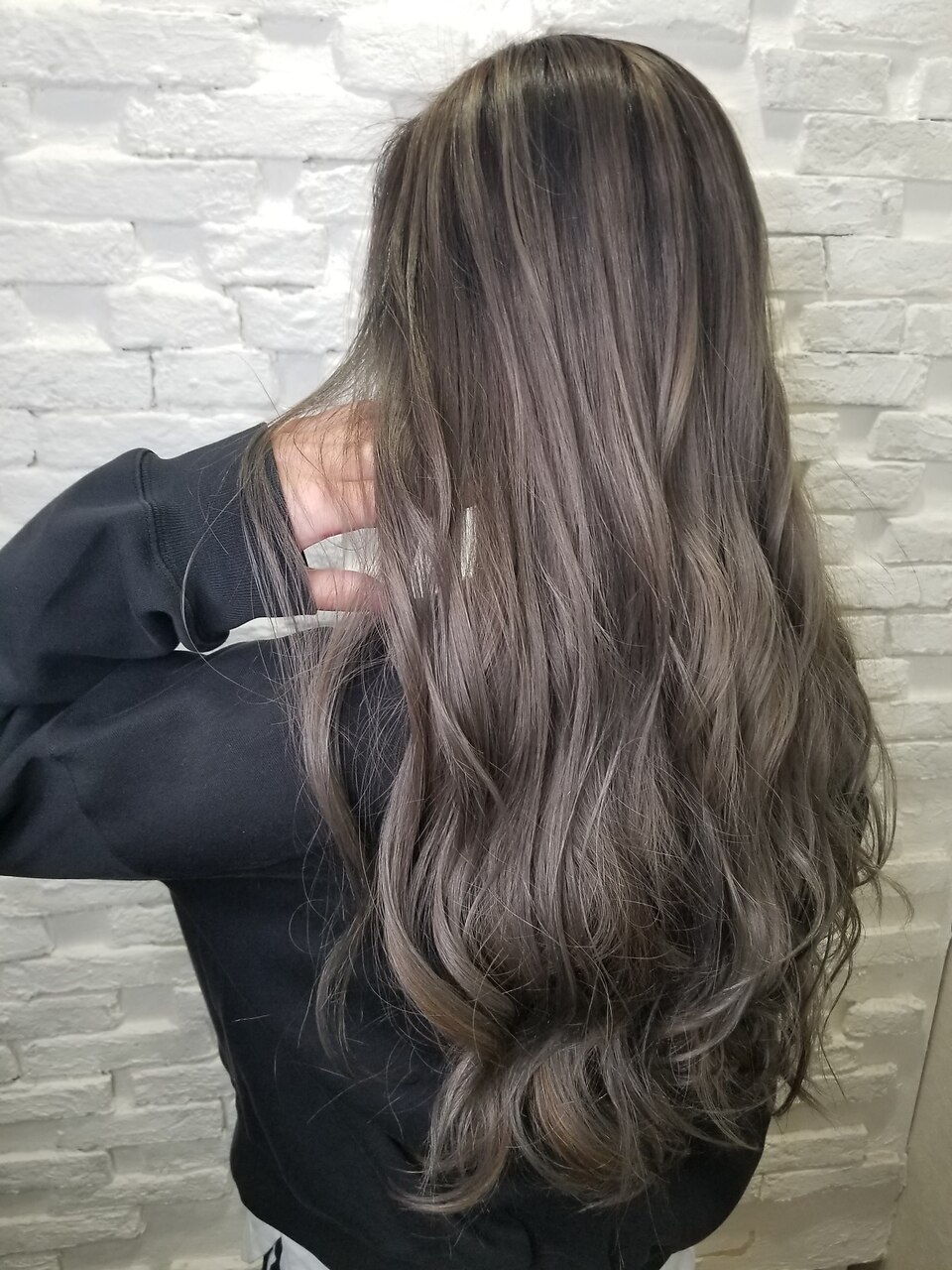 グレージュ　シャドウルーツ　橿原市美容室　glanz