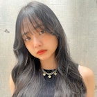 韓国風レイヤーカットと暗くても透けるブルーブラック