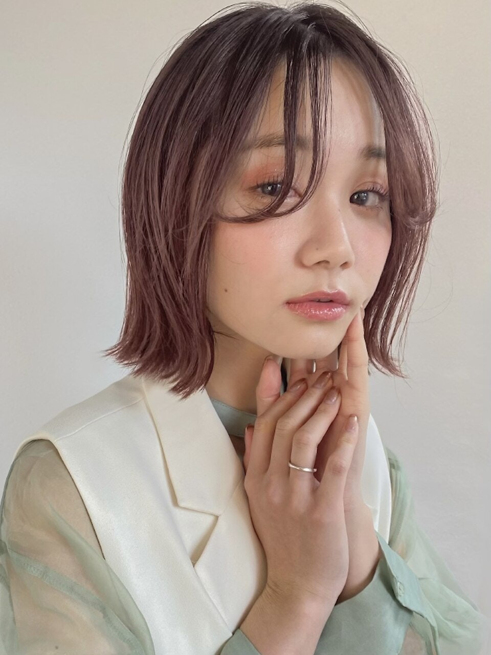 23年最新 面長さんに似合う髪型は 顔型を活かしたおすすめヘアスタイル ホットペッパービューティーマガジン 23年最新 面長さんに似合う髪型は 顔型を活かしたおすすめヘアスタイル ホットペッパービューティーマガジン