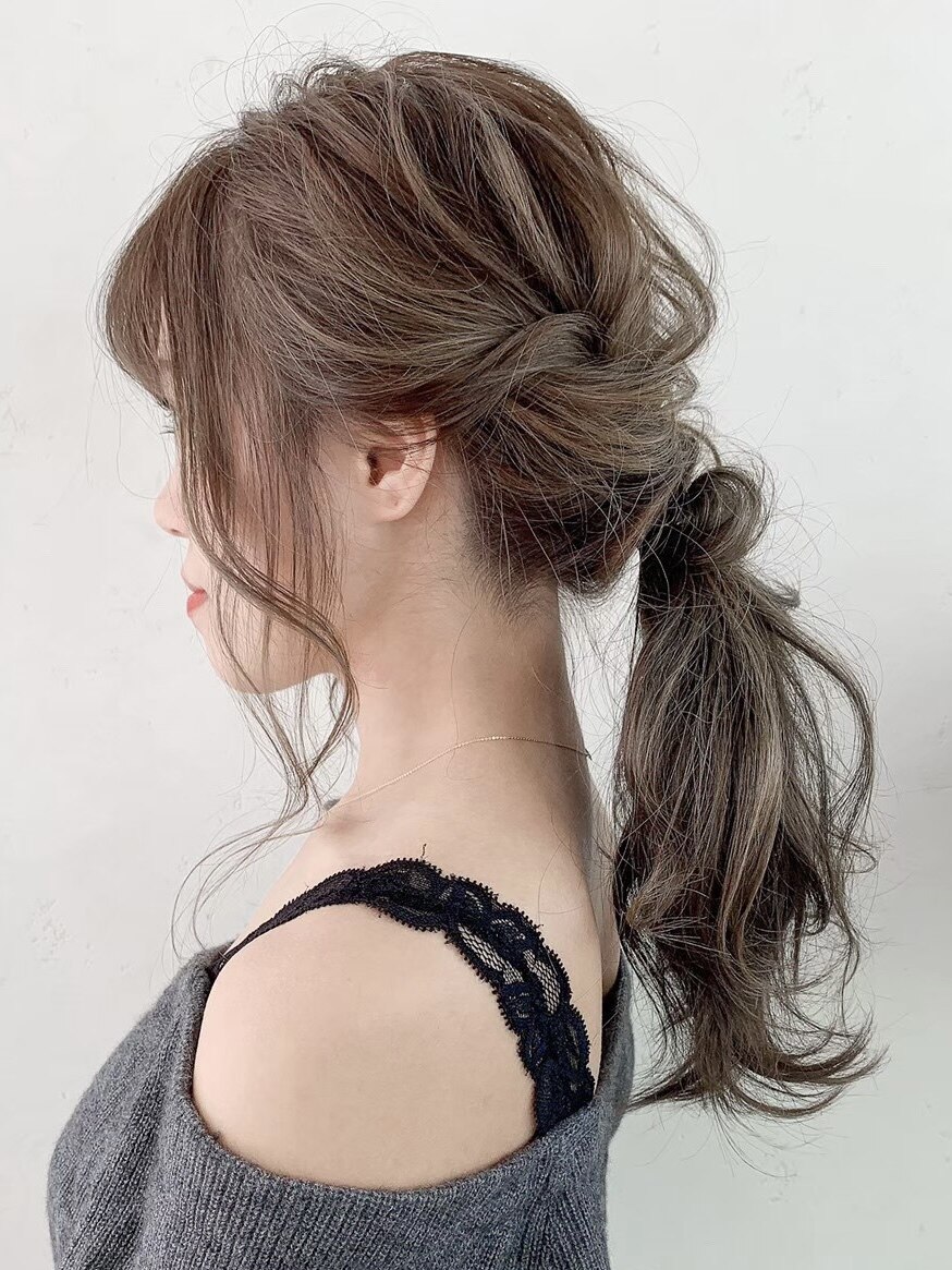 女子会　結婚式 ゆるアレンジポニー 