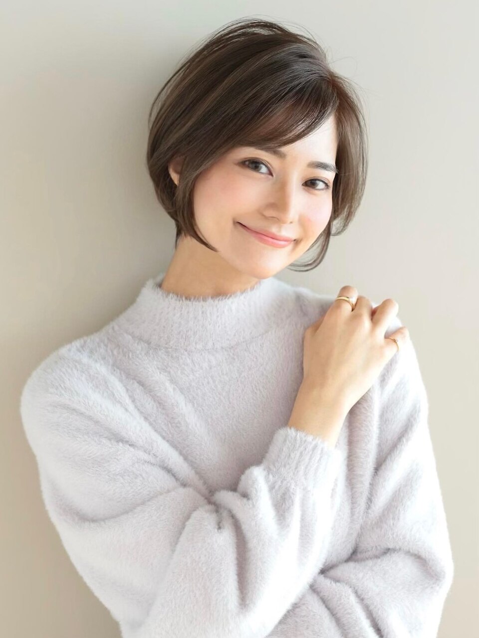 【小鳥居】シルキーベージュ大人可愛いボブショート前上がりボブ