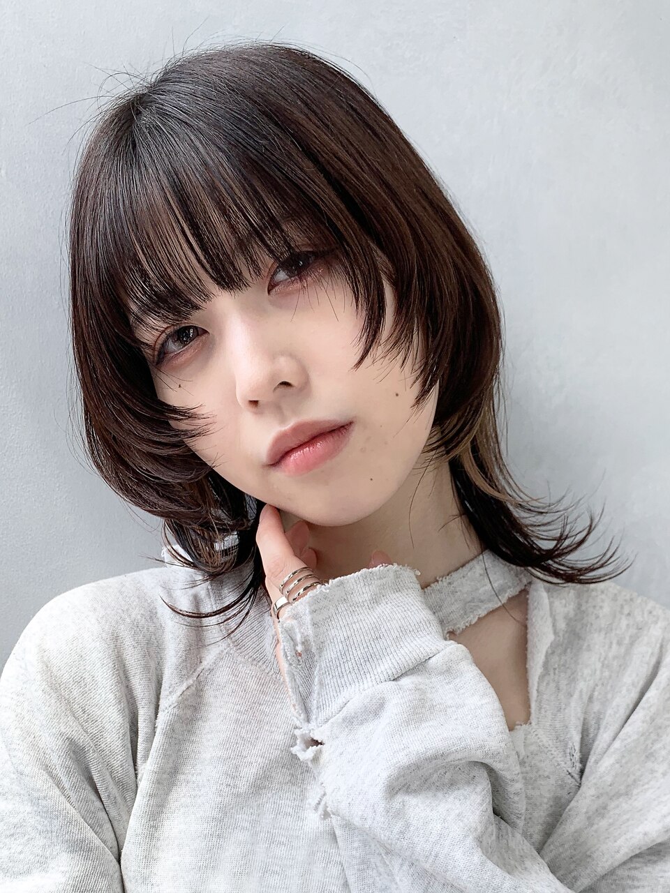 エッジウルフスタイル_グレージュカラーボブウルフ_29317