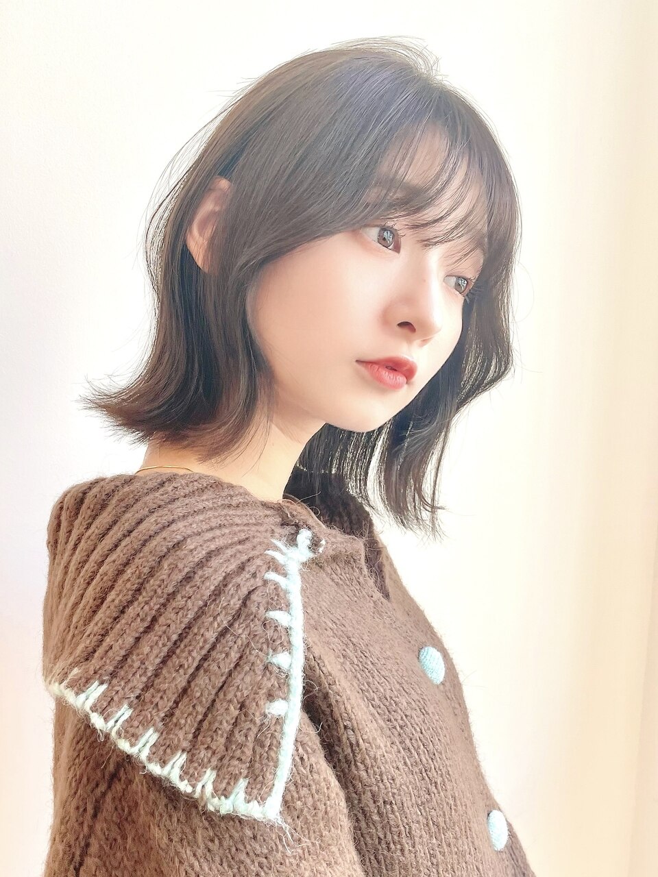 大人可愛い20代30代40代小顔ウルフレイヤーボブ丸みショートボブ