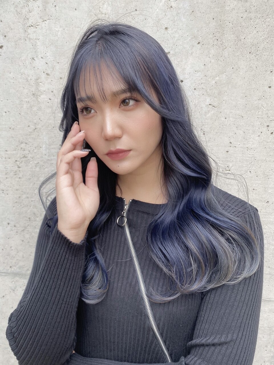 @yuri__up /韓国ヘア10代20代くすみブルーくびれヘアヨシンモリ