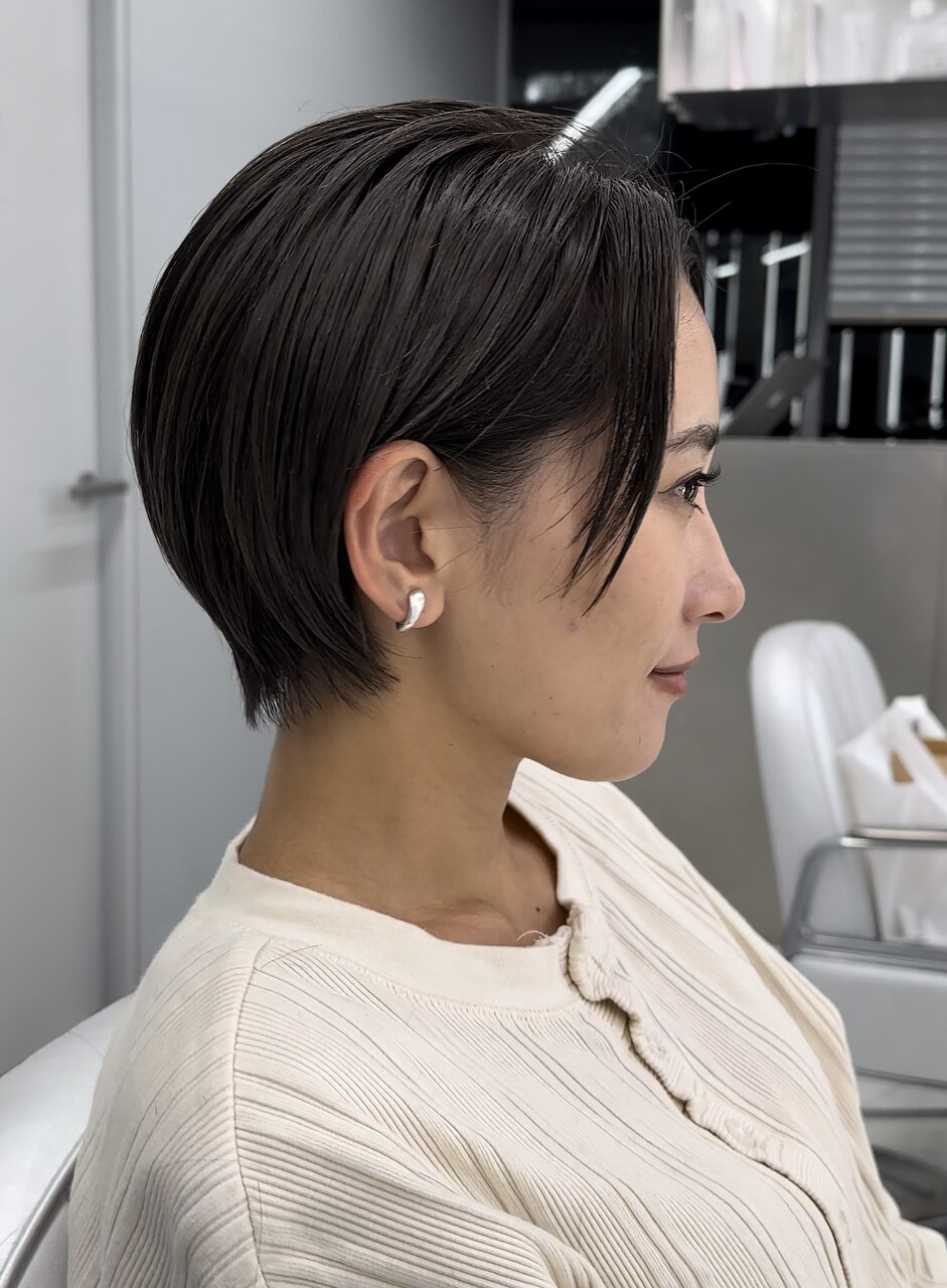 ベリーショート/黒髪ショート/ショートヘア【新宿/ミセス】