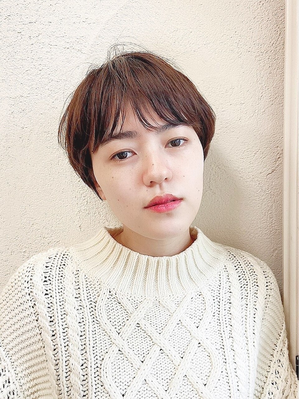 前髪あり大人小顔ショート30代40代50代　藤沢
