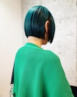 ターコイズブルー　アンブレラカラー　ミニボブ　切りっぱなし