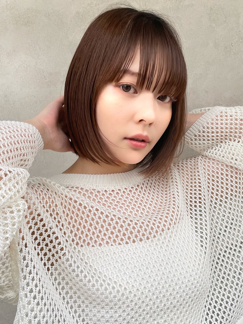 フラットボブ×ブラウンベージュ#グレージュカラー#斜めバング