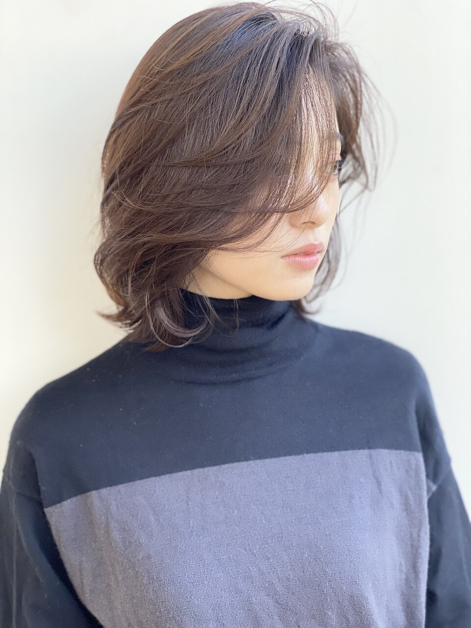 大人可愛い20代30代40代小顔ミディアムレイヤーメルティカラー