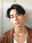 ツイストスパイラルパーマセンターパートツーブロック刈り上げ