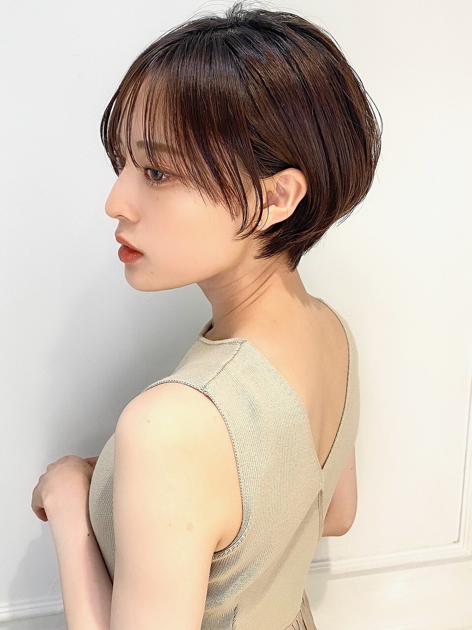 美人シルエットの大人ショートヘア/30代/40代/50代/くびれ