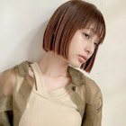 ピンクベージュ_ぱっつんミニボブ