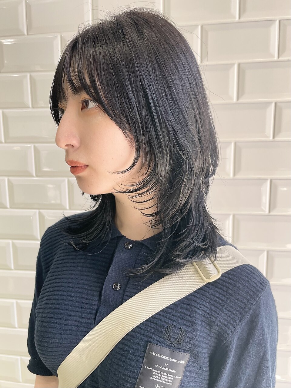 顔まわり軽やかウルフカット