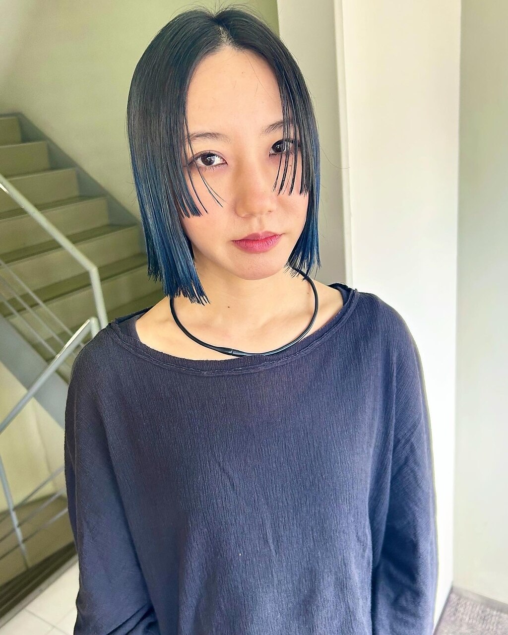 グラデーションカラーボブ　ブルーカラー　顔まわりカット♪