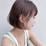 ラベンダーカラーってどんな髪色?ブリーチありなしの違いとカラーサンプル集