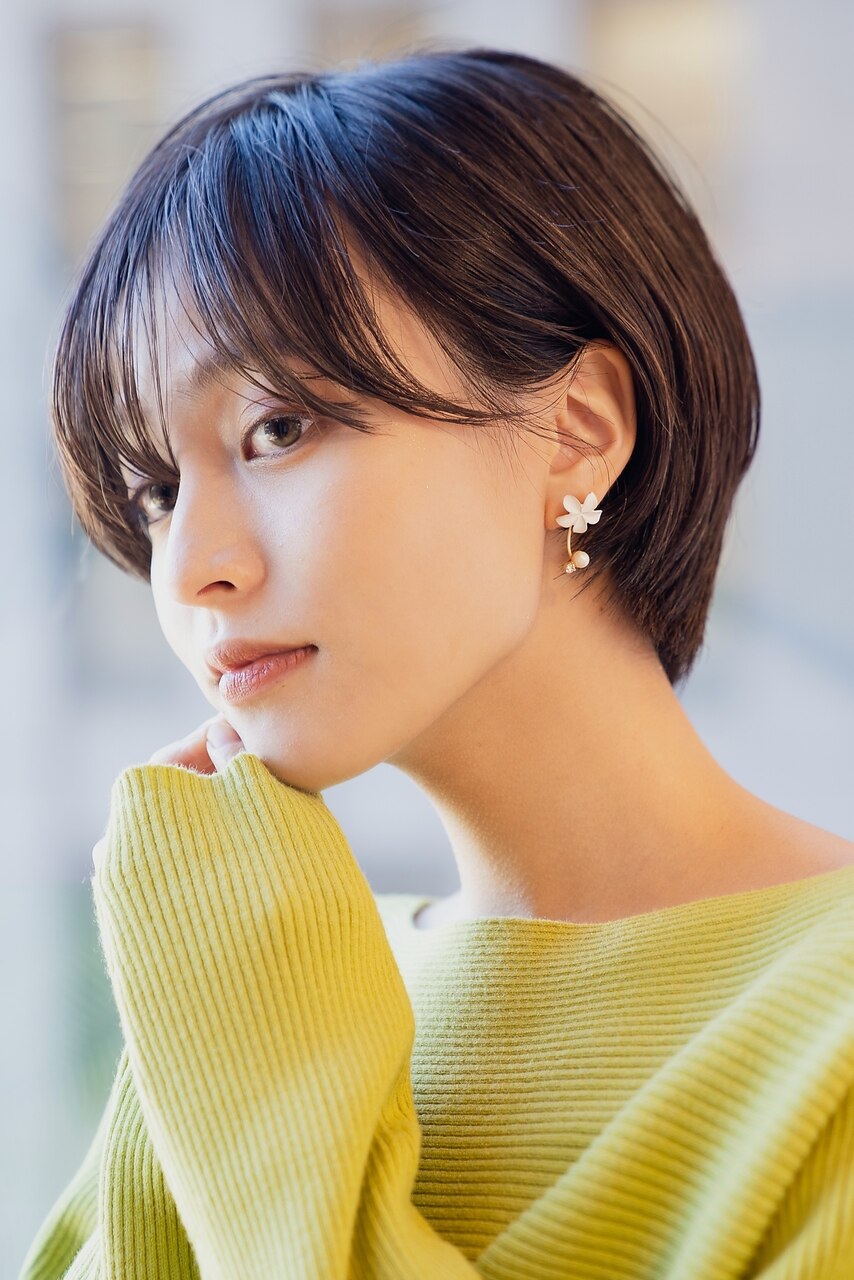 大人可愛い耳掛けショートスタイル/20代/30代/40代/50代