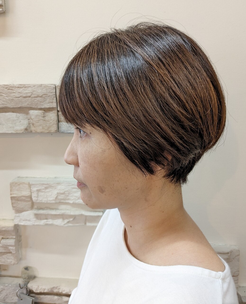 大人可愛い前下がりショートボブ