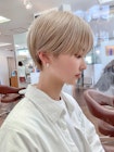 ホワイトベージュ